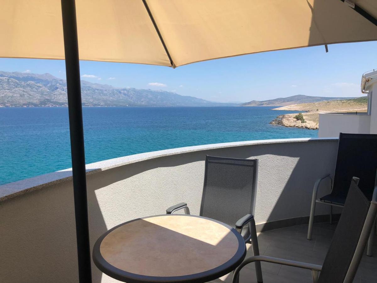 Priscilla Apartment Ražanac エクステリア 写真