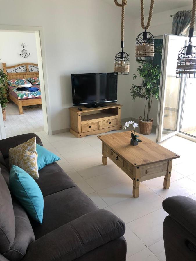 Priscilla Apartment Ražanac エクステリア 写真