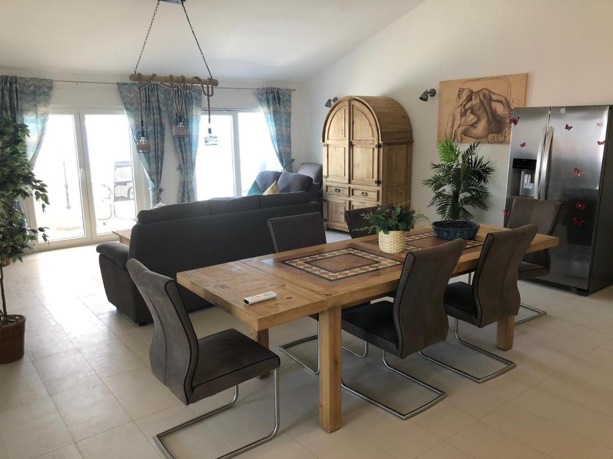 Priscilla Apartment Ražanac エクステリア 写真
