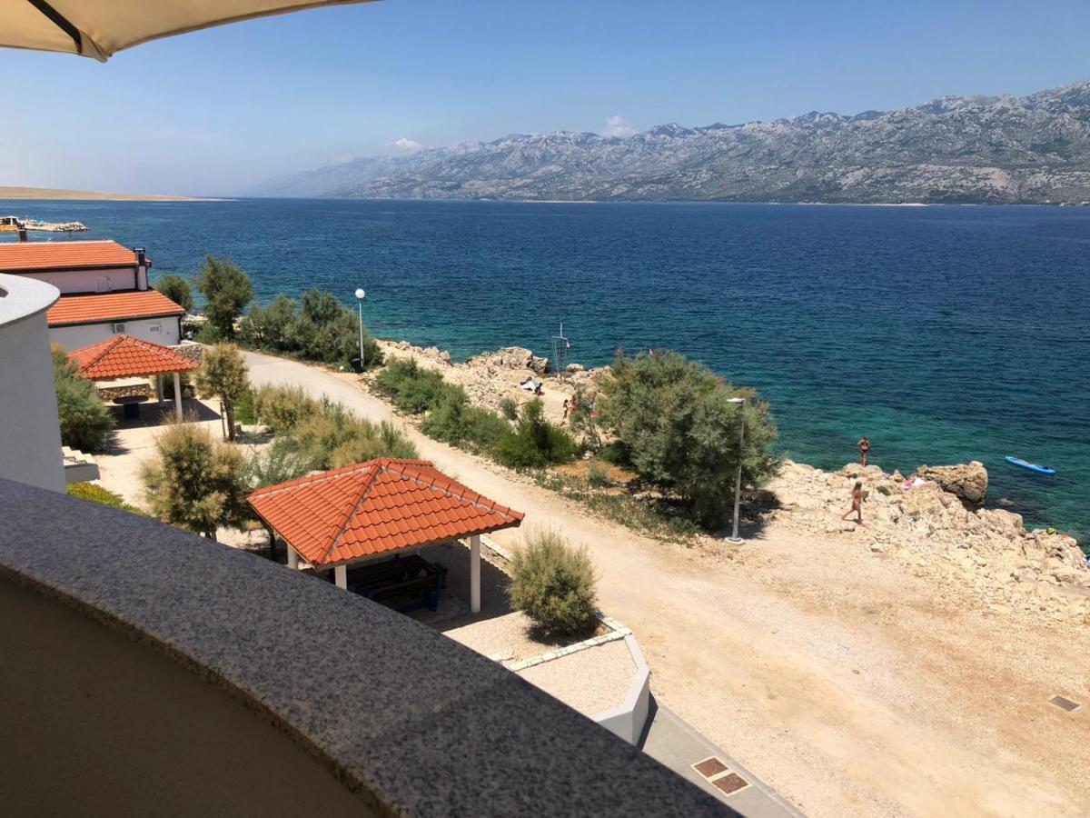 Priscilla Apartment Ražanac エクステリア 写真